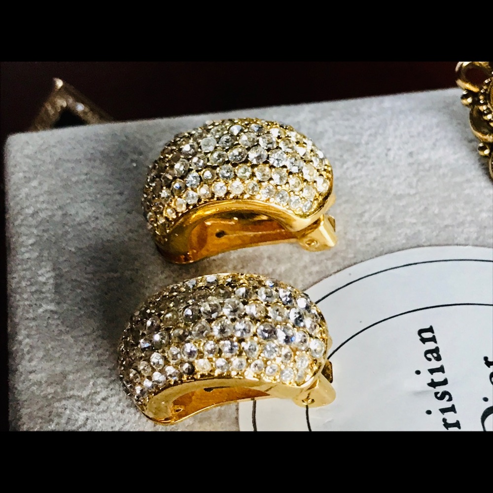 Vintage Christian Dior Swarovski crystal earrings - Picture 3 of 8